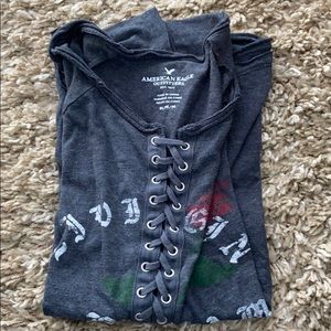 American Eagle top